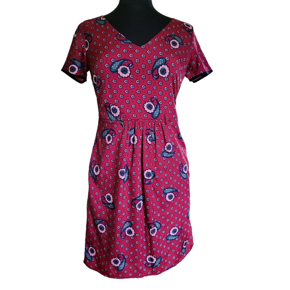 Women's Small Floral Summer Dress Size‎ 6/8 Paisley Pockets Lined Pleats V-neck